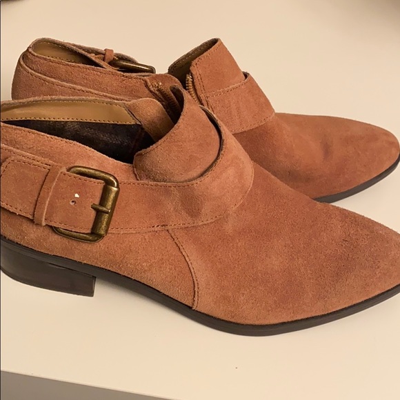 Booties - Picture 3 of 4